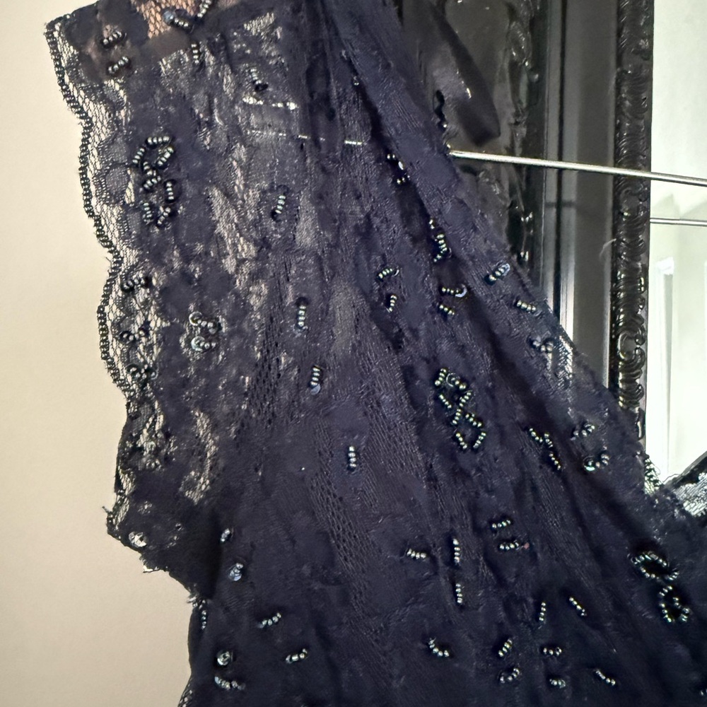Le Chateau Navy Lace Midi Dress - Picture 2 of 4